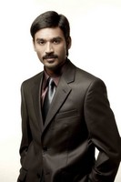 Dhanush 3 Movie Hot Photos